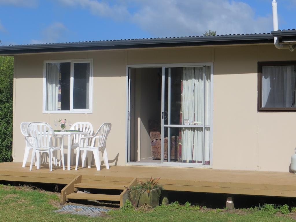 Big Bay Holiday Park Awhitu Ruang foto